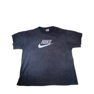 Nike vintage center swoosh black t shirt size XL